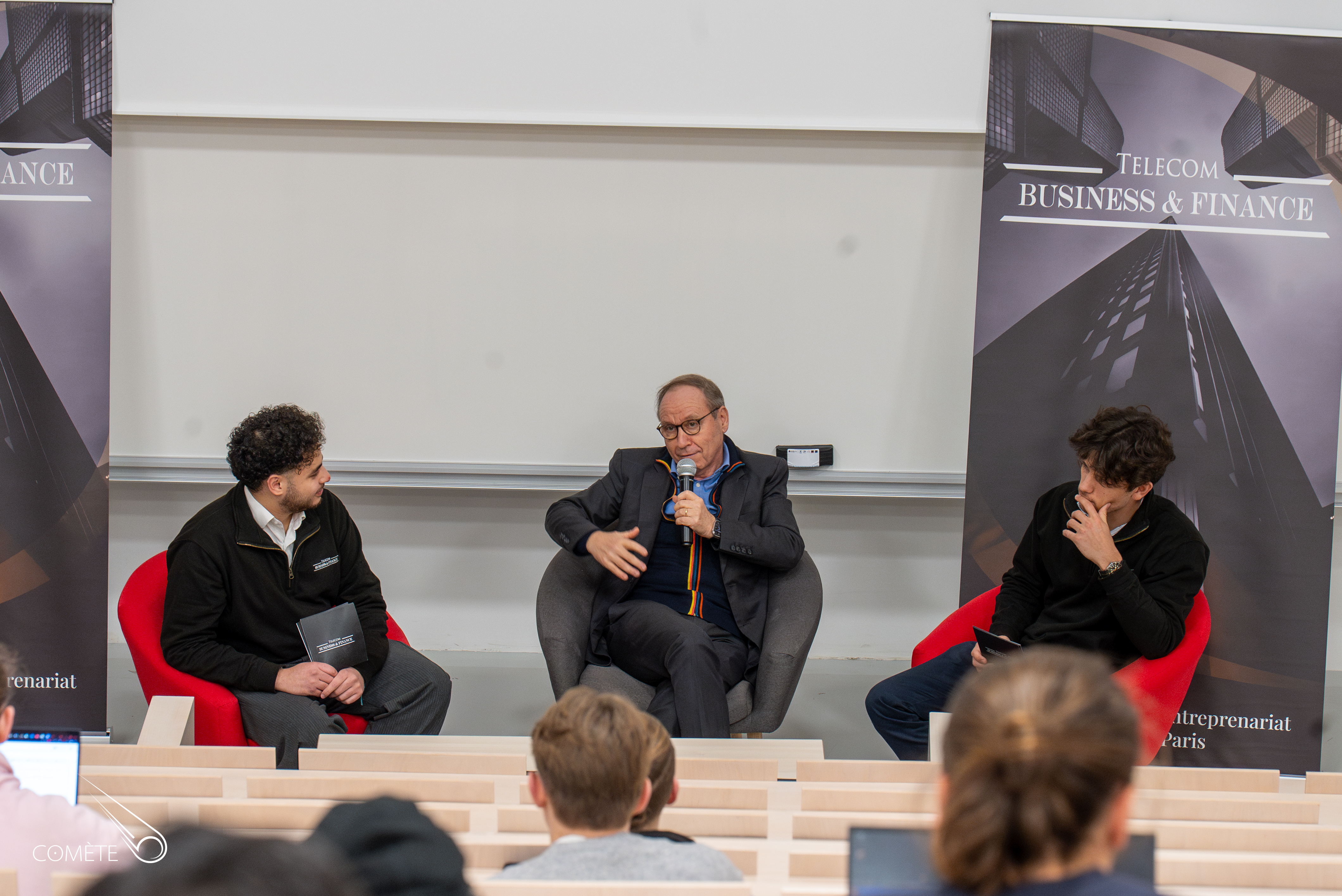 Conférence Alumni avec Christophe Aulnette