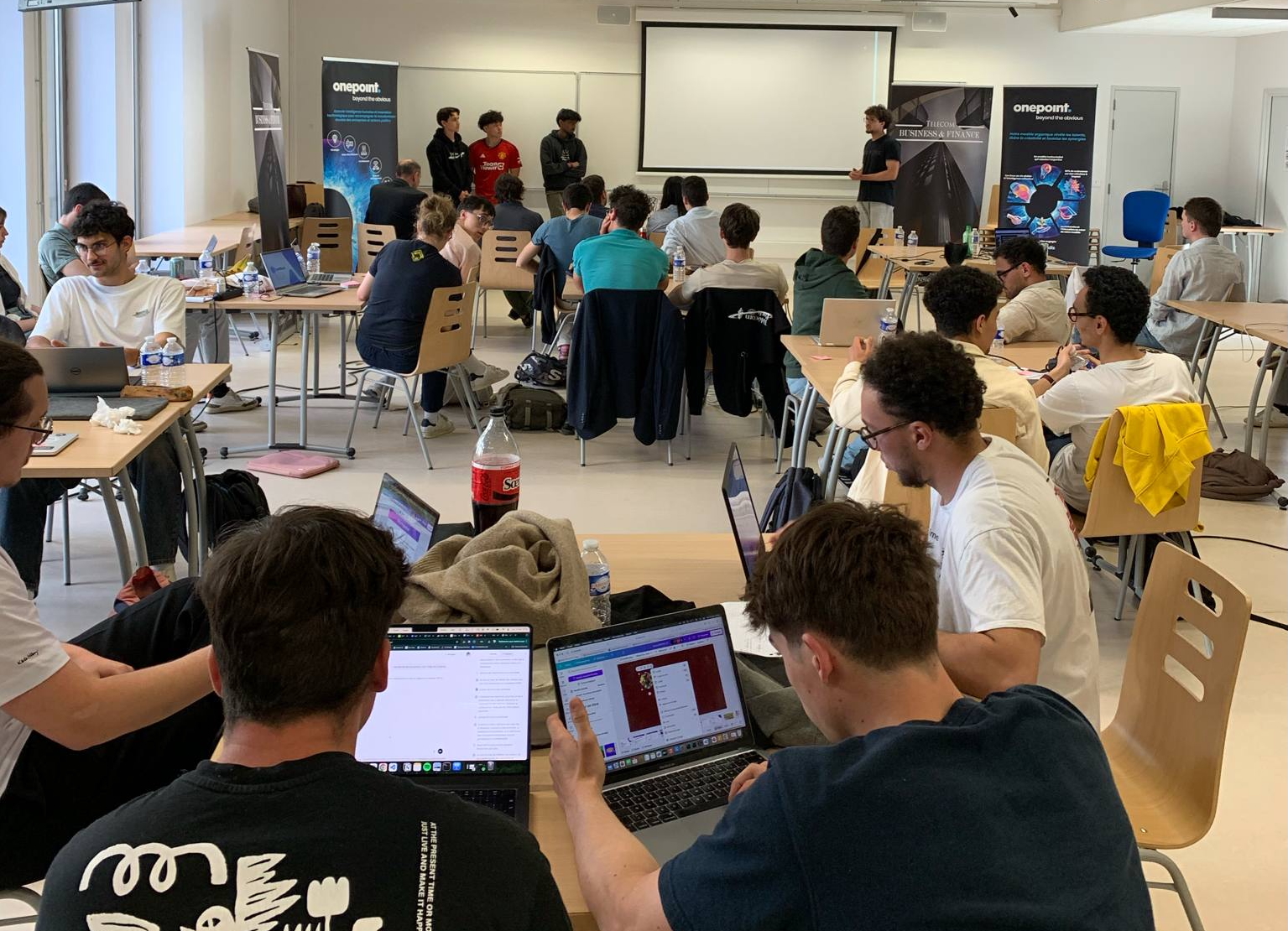 Hackathon OnePoint - Entrepreneuriat et Web 3.0