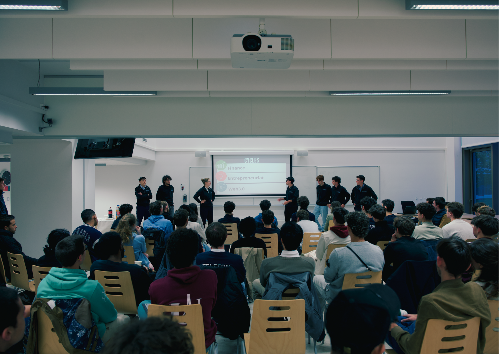 Présentation de l’association – Cycles Entrepreneuriat, Web 3.0 et Finance